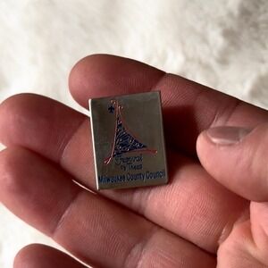 Festival of Trees Lapel Pin Milwaukee County Council Collectible